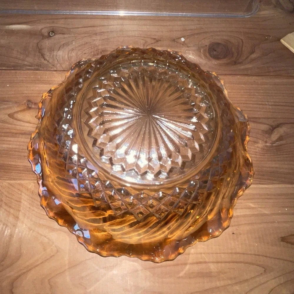 Vtg Elegant Bowl Carnival Iridescent Gold Diamond Swirl Ruffled Candy Nut Dish